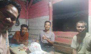 Mesuji Mencegah Potensi Tindak Kriminal RT 20 Bergotong Royong Kegiatan Ronda Malam